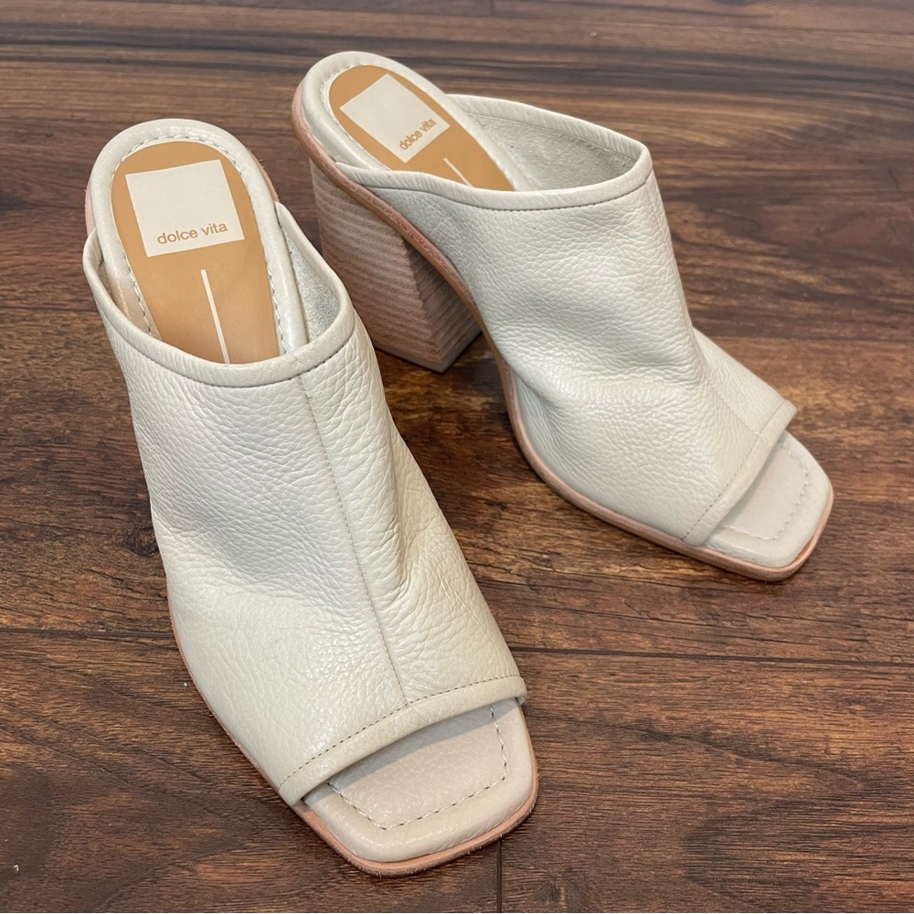 Dolce Vita Mavise Ivory Leather Peep Toe Slide On Block Heel Shoes Size 8